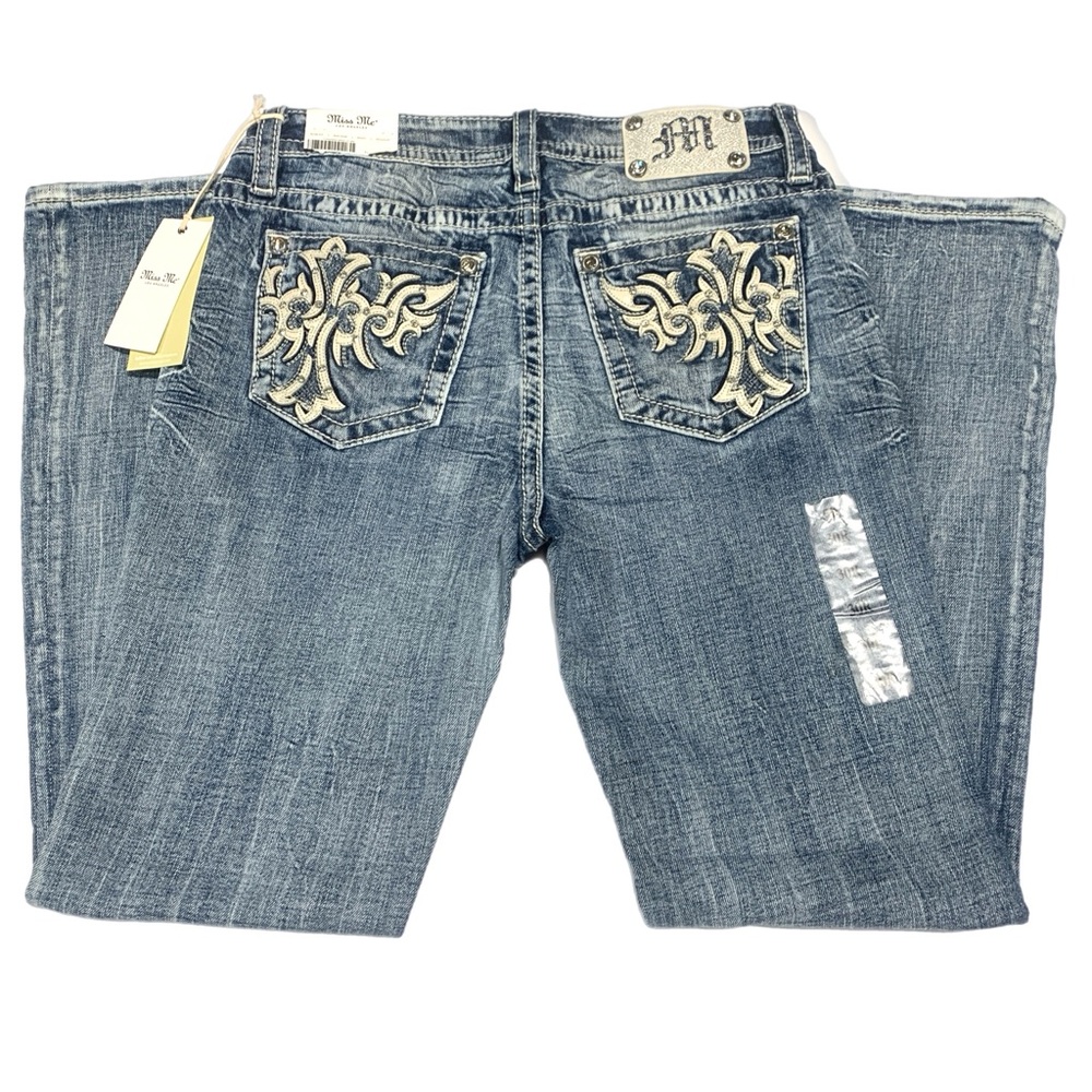 NWT Buckle Miss Me Boot Cut Jeans Embellished Pockets Bling Womens Mid Rise 0485